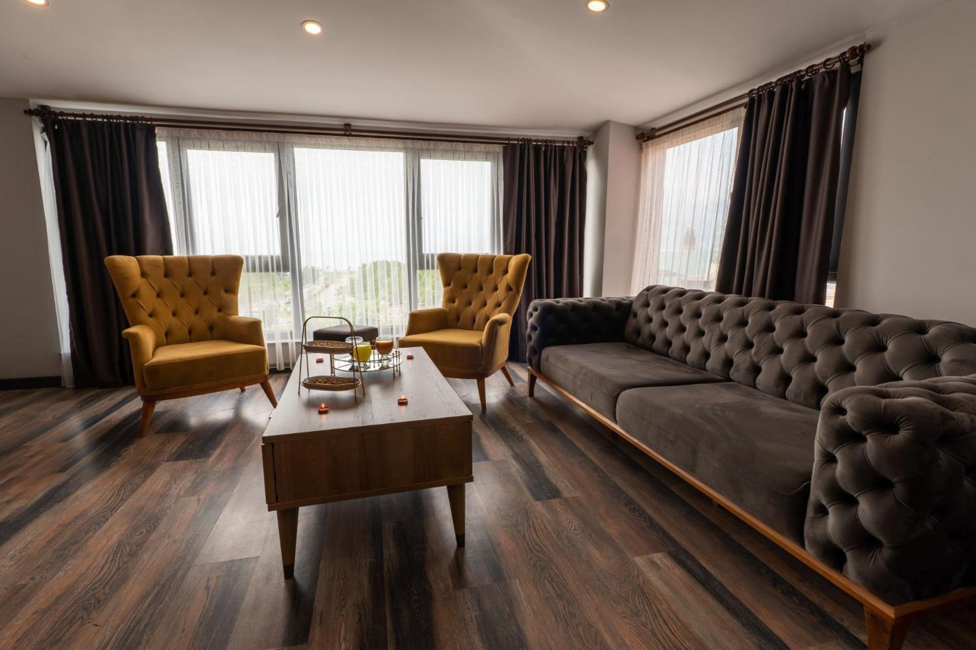 Emay Otel Trabzon Buitenkant foto