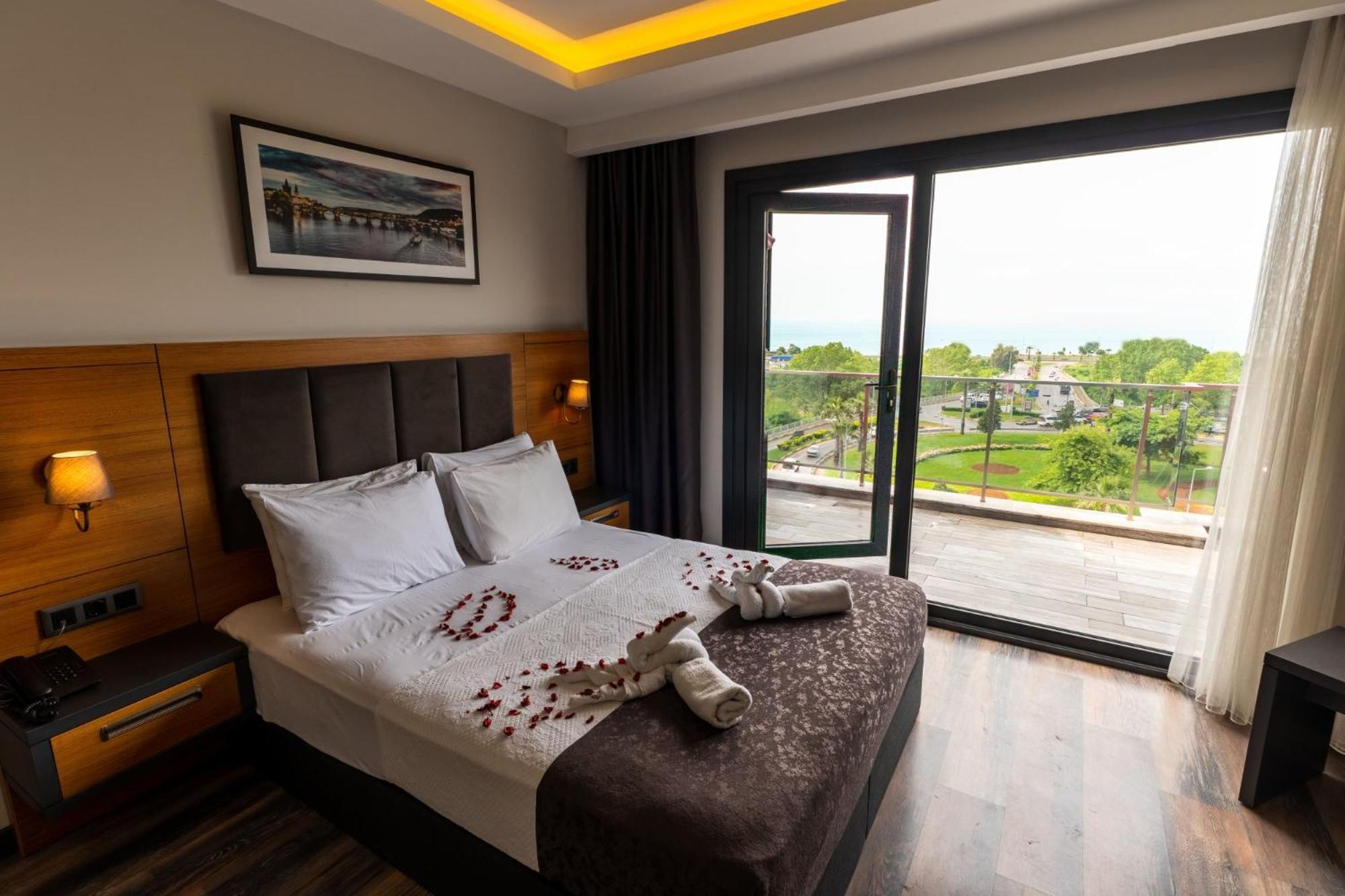 Emay Otel Trabzon Buitenkant foto